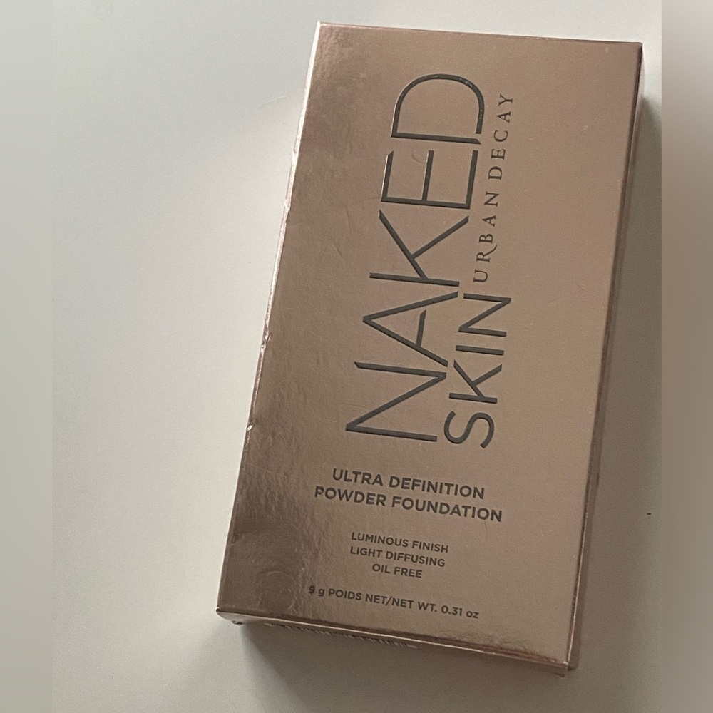 NWB Naked Skin Powder Foundation - Deep Neutral